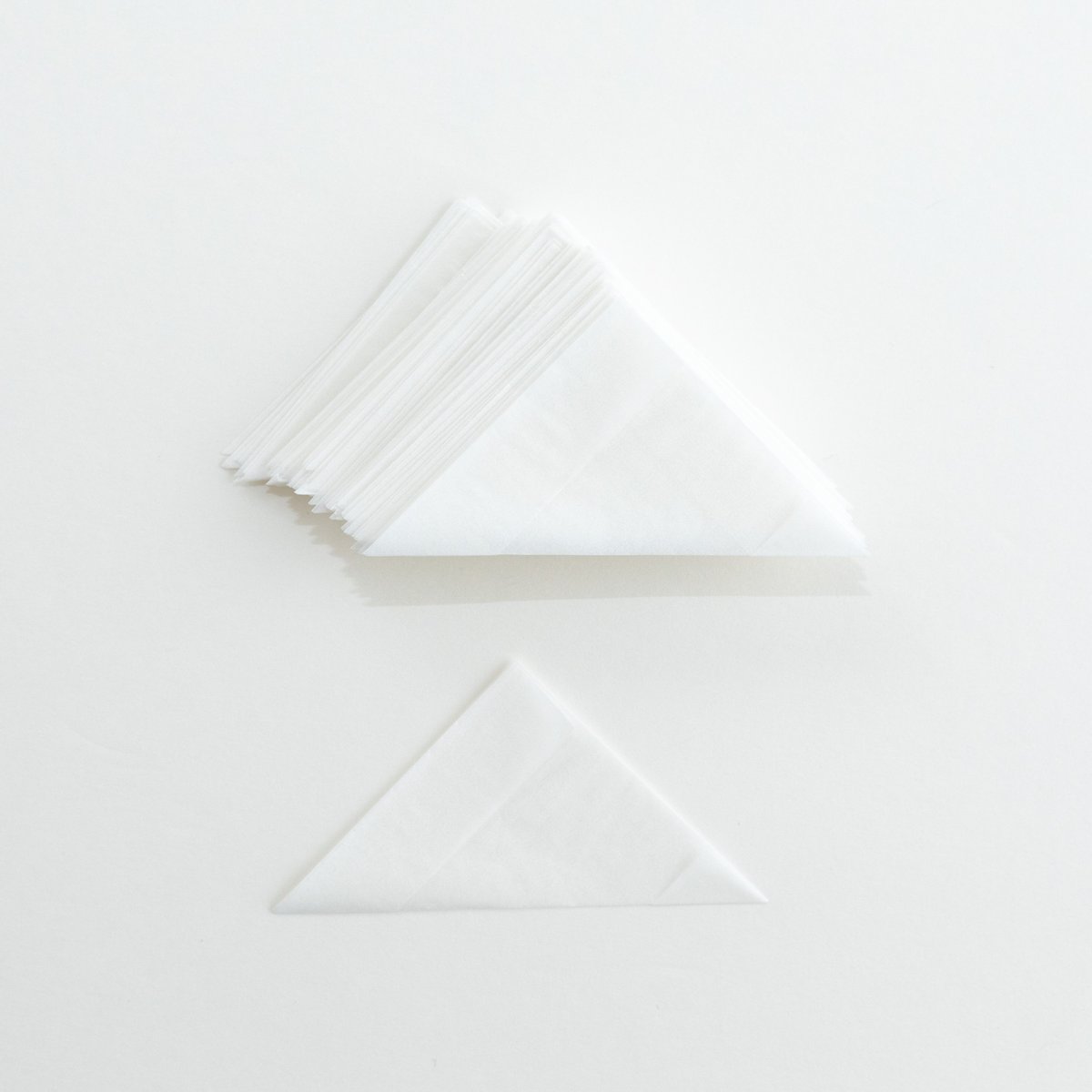 ★蝶　三角紙標本　200点現状品 昆虫採集、用品、用具｜三角紙（上質パラピン紙製大、中、小取