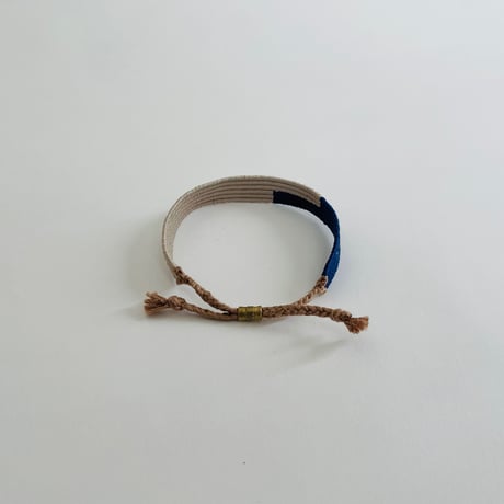 糸ブレスレット　IW15/BEBL/0807B