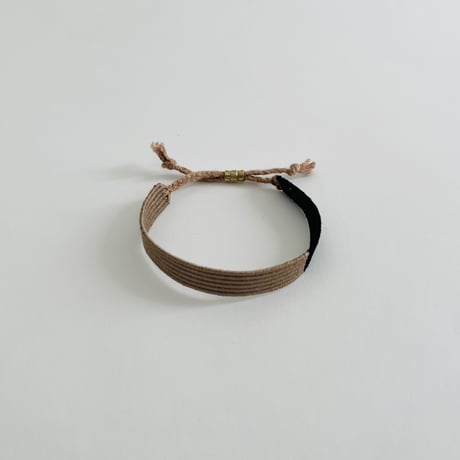 糸ブレスレット　IW15/BRBK/0801B