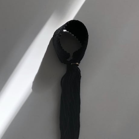 糸バングル black