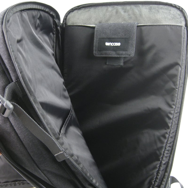 インケース　incase EO Travel Backpack -Grey-