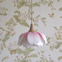 【1点のみ】八重桜ペンダントランプ／Sサイズ