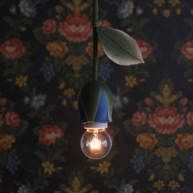 バラのランプ 薔薇の蕾／ペンダントランプ | Lamps&Garden
