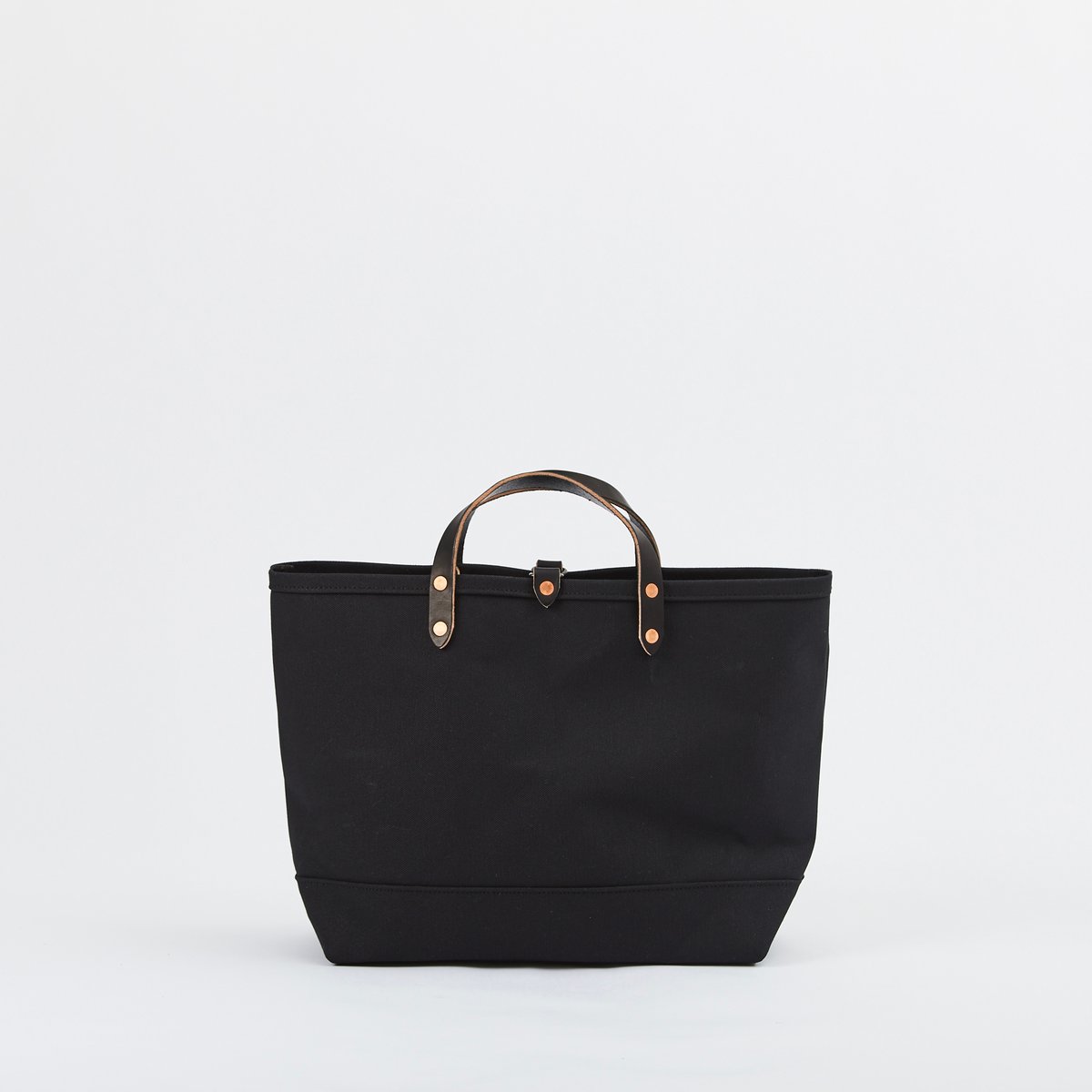Boat tote｜Medium all black | KEESE