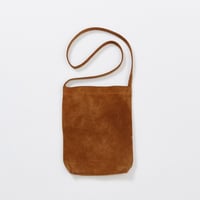 Pig shoulder｜Small brown