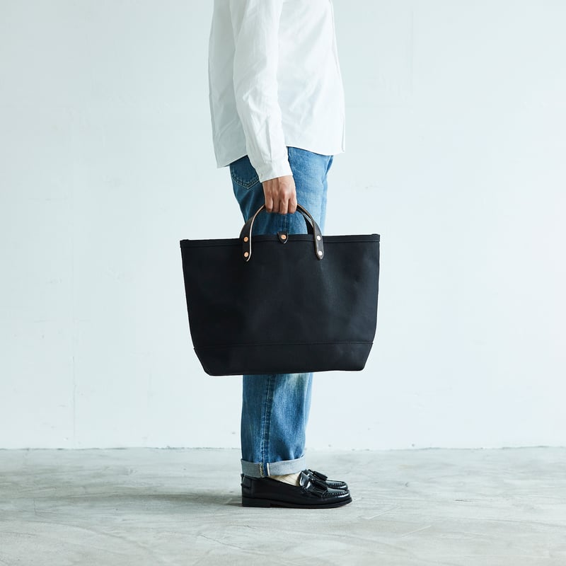 Boat tote｜Medium all black | KEESE