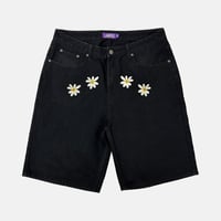 4 Daisy Shorts (Black)
