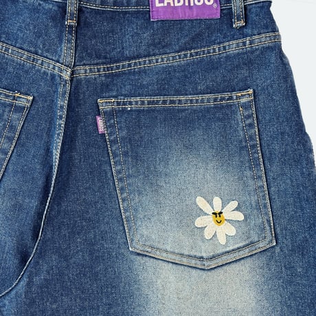 Smart Daisy Cat Brush Baggy Jeans (Indigo)