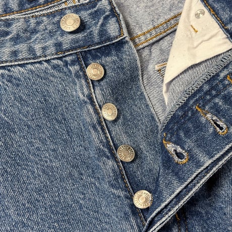 714 Original Fit Jeans (Light Indigo)