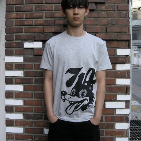 714 Wolf Tee (Grey)
