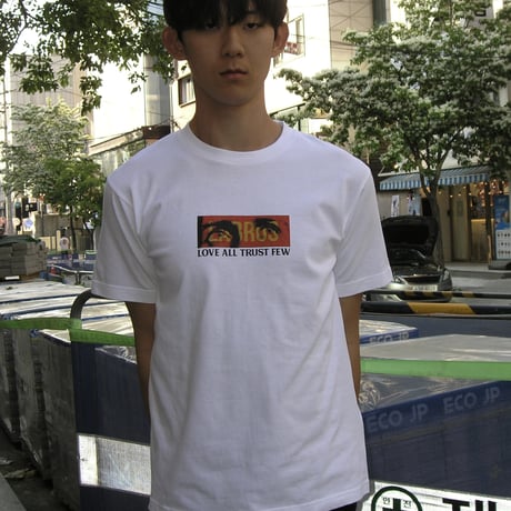 Peek Tee (White)