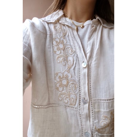ivory embroidery shirt