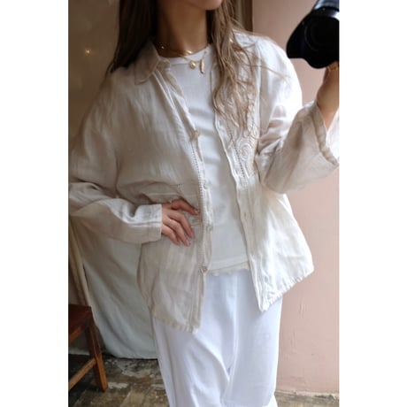 ivory embroidery shirt