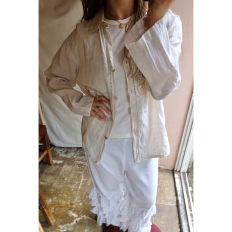ivory embroidery shirt