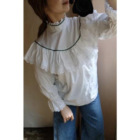 green line frill blouse