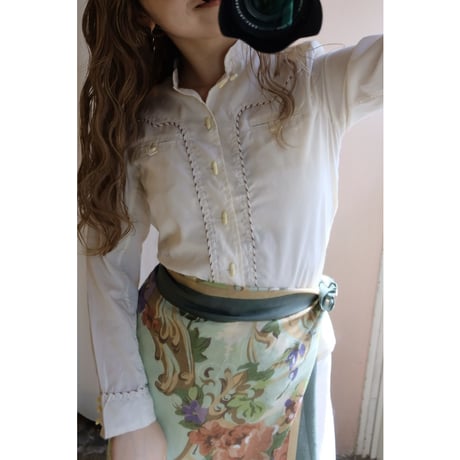 vintage ivory design shirt