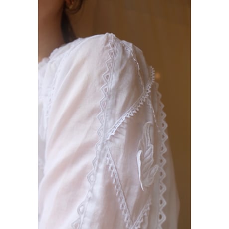white embroidery blouse