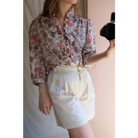 ivory short pants