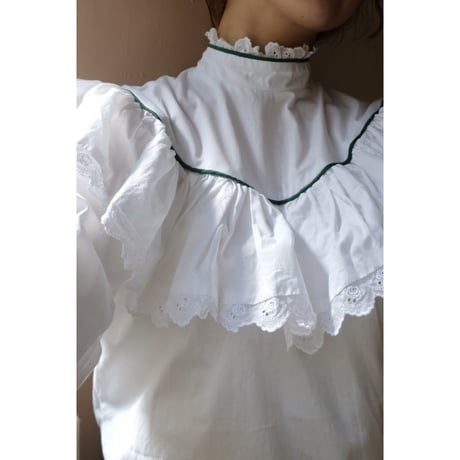 green line frill blouse
