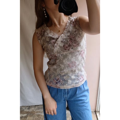 beige flower tank top