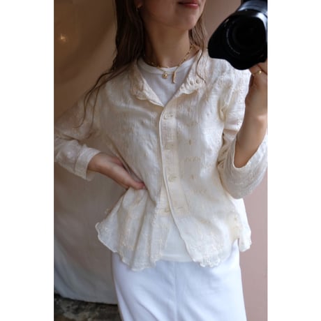 ivory embroidery blouse