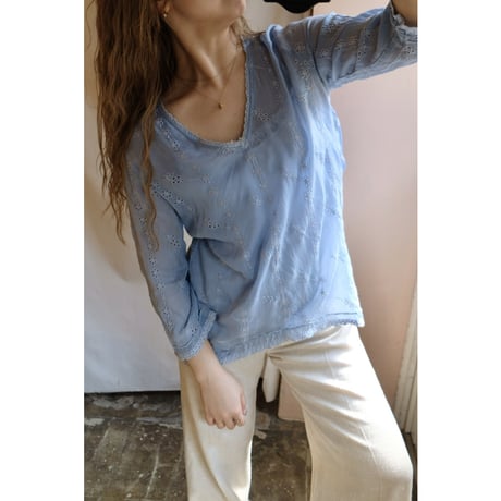 blue design blouse