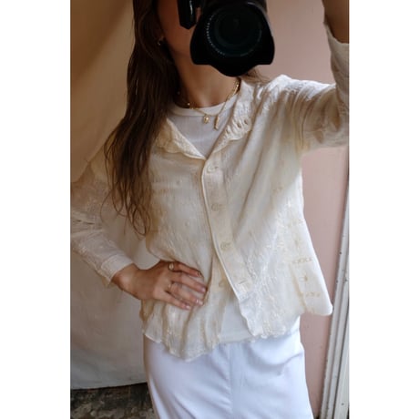 ivory embroidery blouse