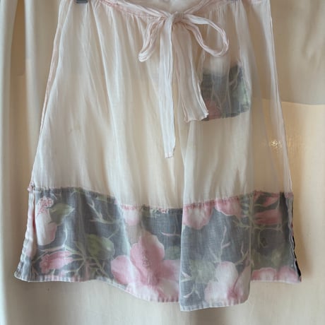 70’s apron/hibiscus