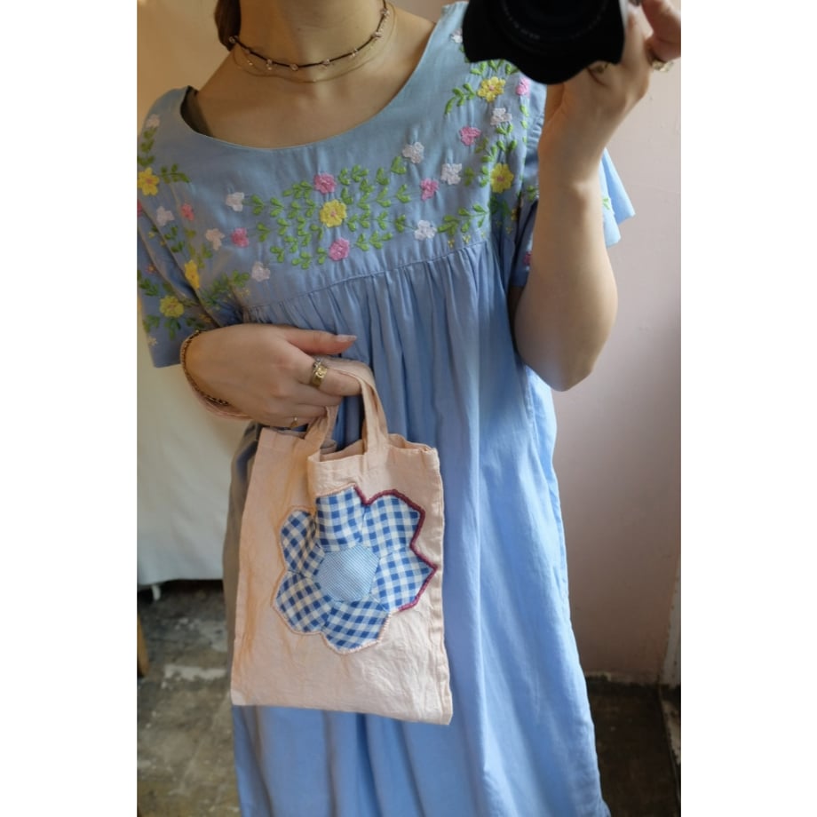 6860d8a17ae4bda8f8984958