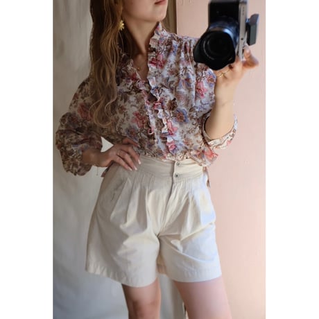 ivory short pants