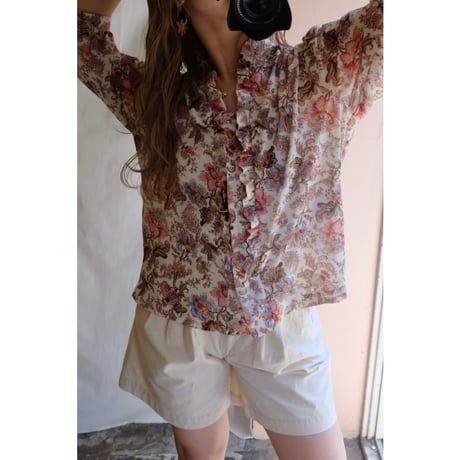 flower frill blouse