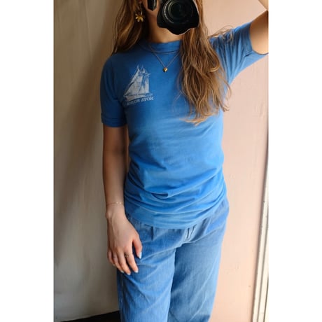 vintage blue T-shirt