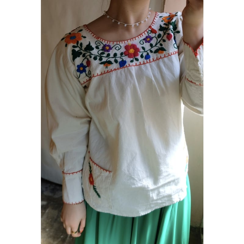新品未使用】ORGUE Flower embroidery blouse