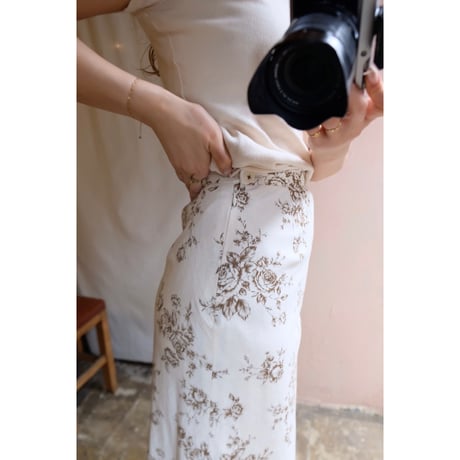 ivory rose skirt