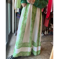 green×white  design skirt