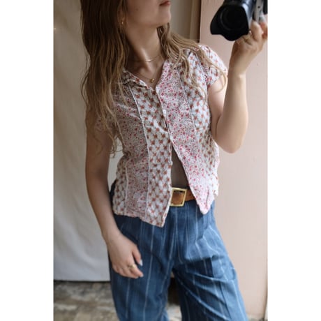 flower french sleeve blouse