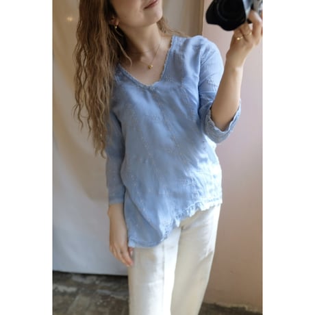 blue design blouse
