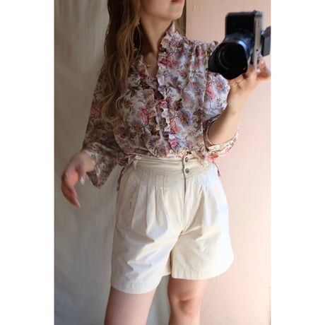 ivory short pants
