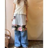 70’s apron/hibiscus