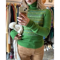 green×colorful line knit