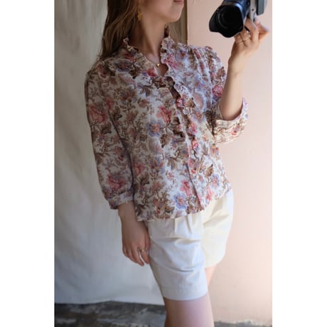 flower frill blouse