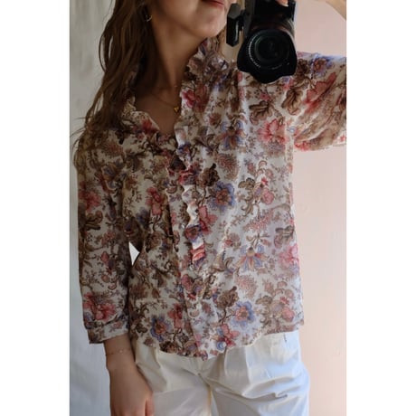 flower frill blouse