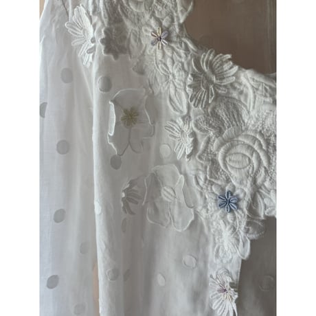 flower dot blouse