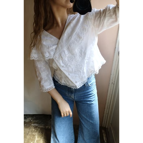 flower frill blouse