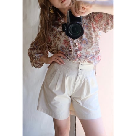 ivory short pants