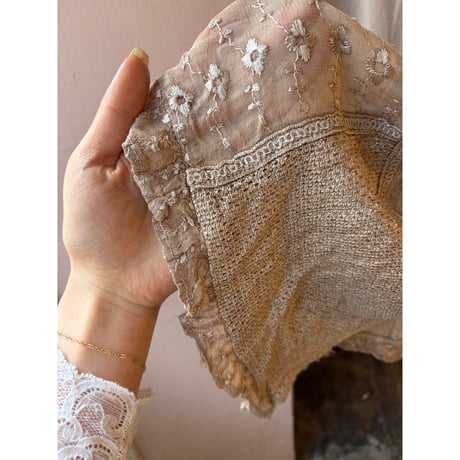 sand beige embroidery pants