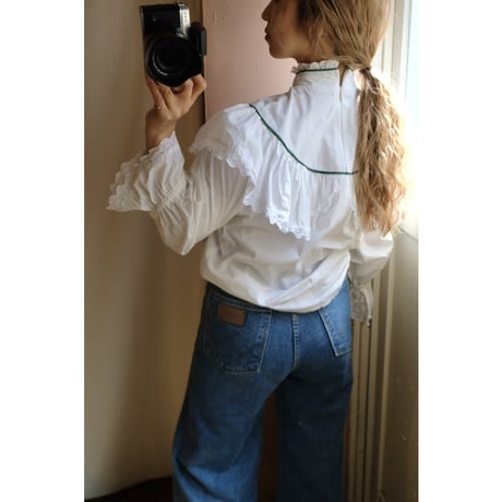 green line frill blouse
