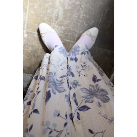 blue flower skirt