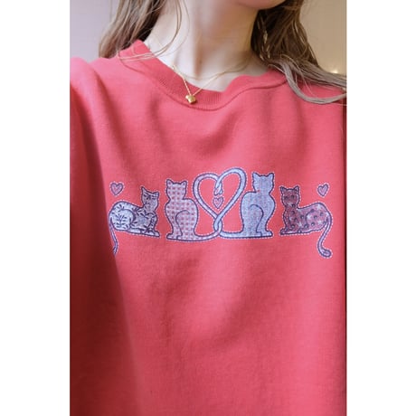 red cat sweat