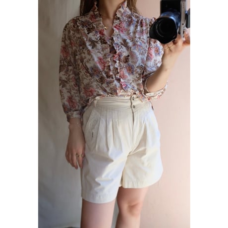 flower frill blouse